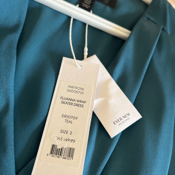 Ever New Elliana Wrap Short Cocktail Dress Teal Size 2 - Picture 2 of 4